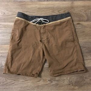 Quiksilver Street Trunk Scallop Shorts Size 30 Brown With Black Trim